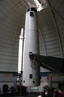 Tonantzintla 64-cm Schmidt telescope