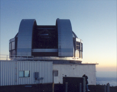 Gemini-North dome at dusk