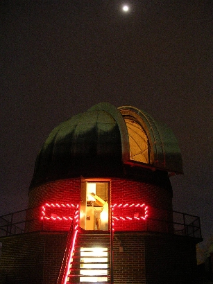UA Observatory at night