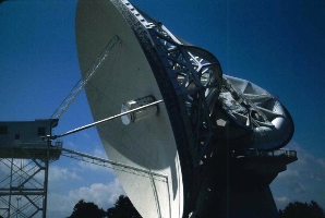 NRAO 43-meter telescope, changing receivers