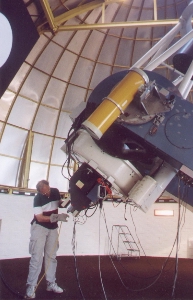 Filling the CCD dewar at Lowell 1.1m telescope